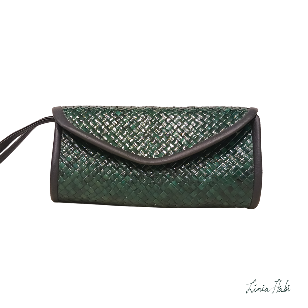 Esther Envelope Purse - Green